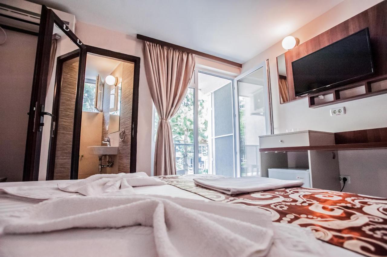 Jijo'S Hotel Mamaia Εξωτερικό φωτογραφία