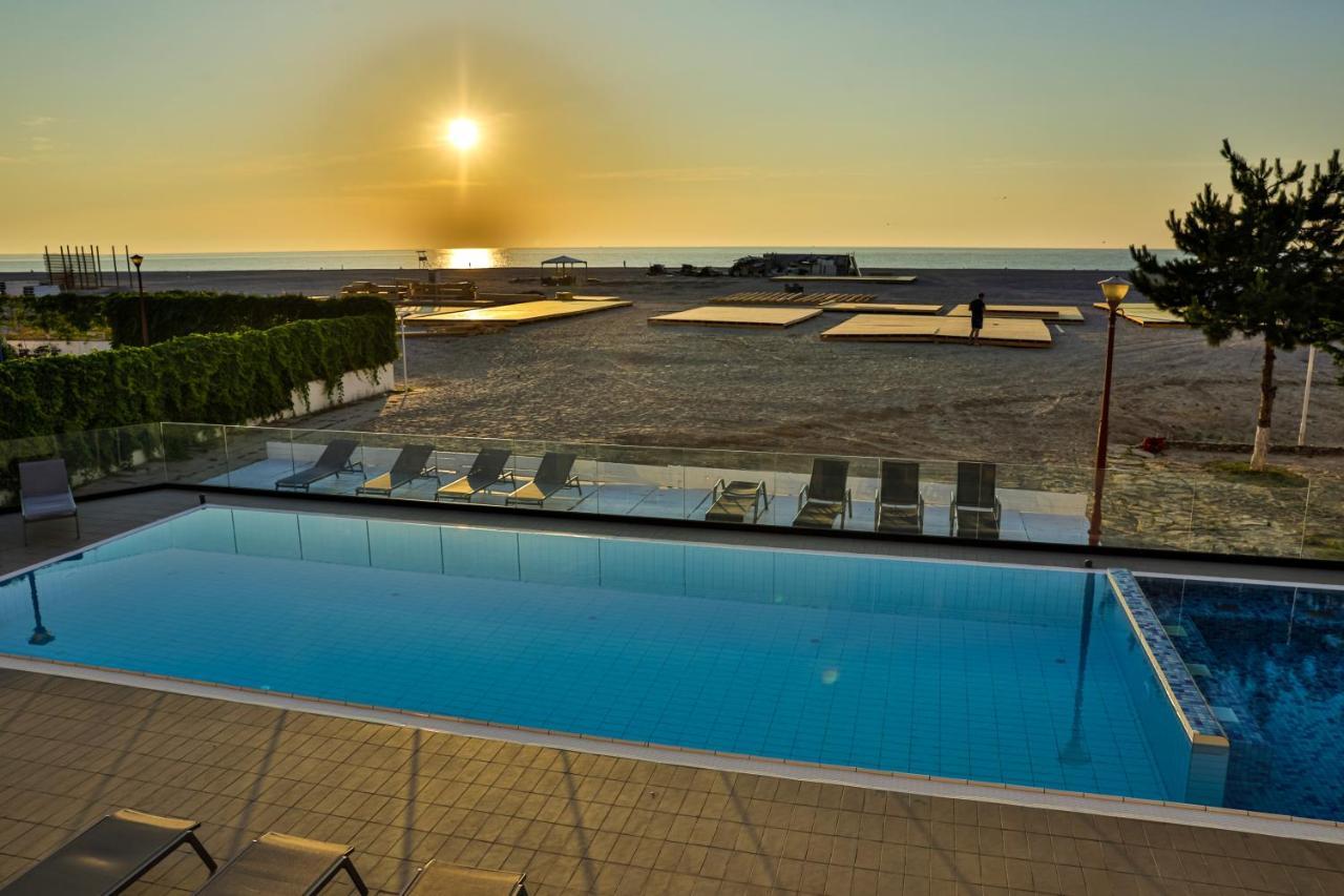 Jijo'S Hotel Mamaia Εξωτερικό φωτογραφία
