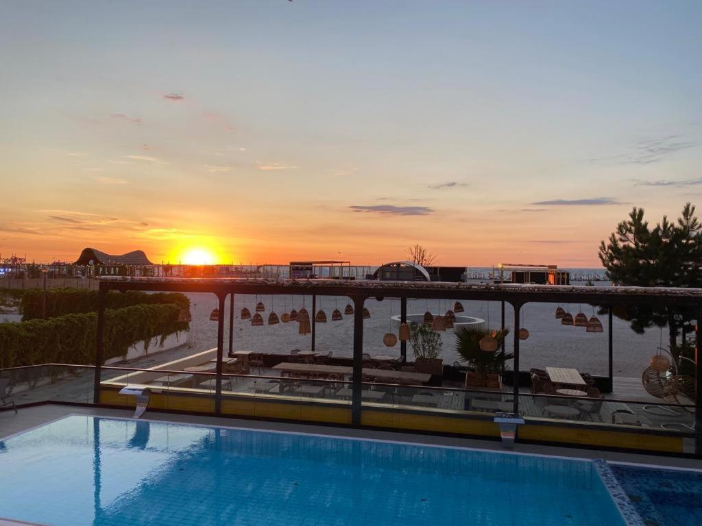Jijo'S Hotel Mamaia Εξωτερικό φωτογραφία