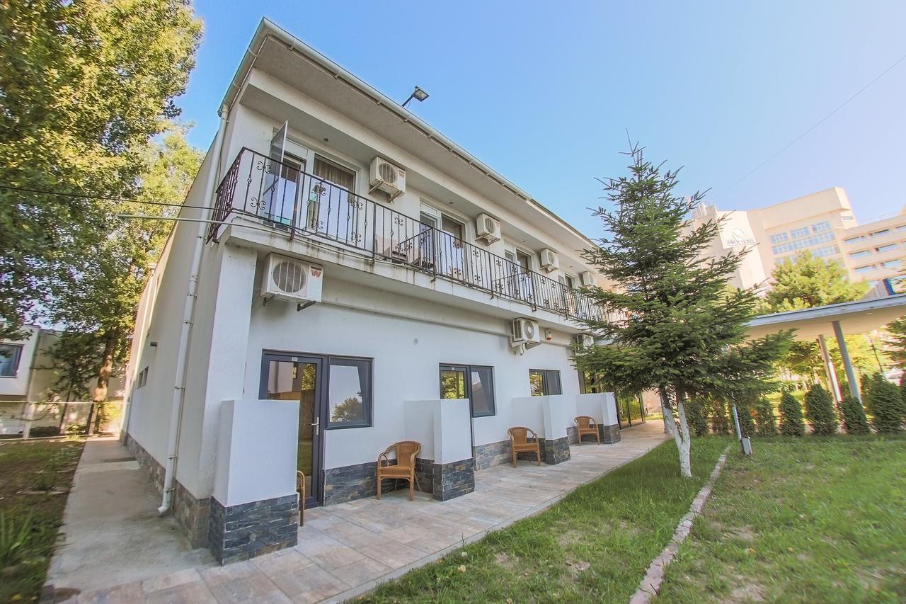 Jijo'S Hotel Mamaia Εξωτερικό φωτογραφία
