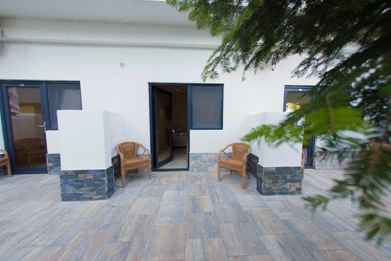 Jijo'S Hotel Mamaia Εξωτερικό φωτογραφία