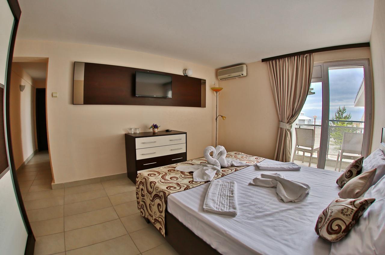 Jijo'S Hotel Mamaia Εξωτερικό φωτογραφία