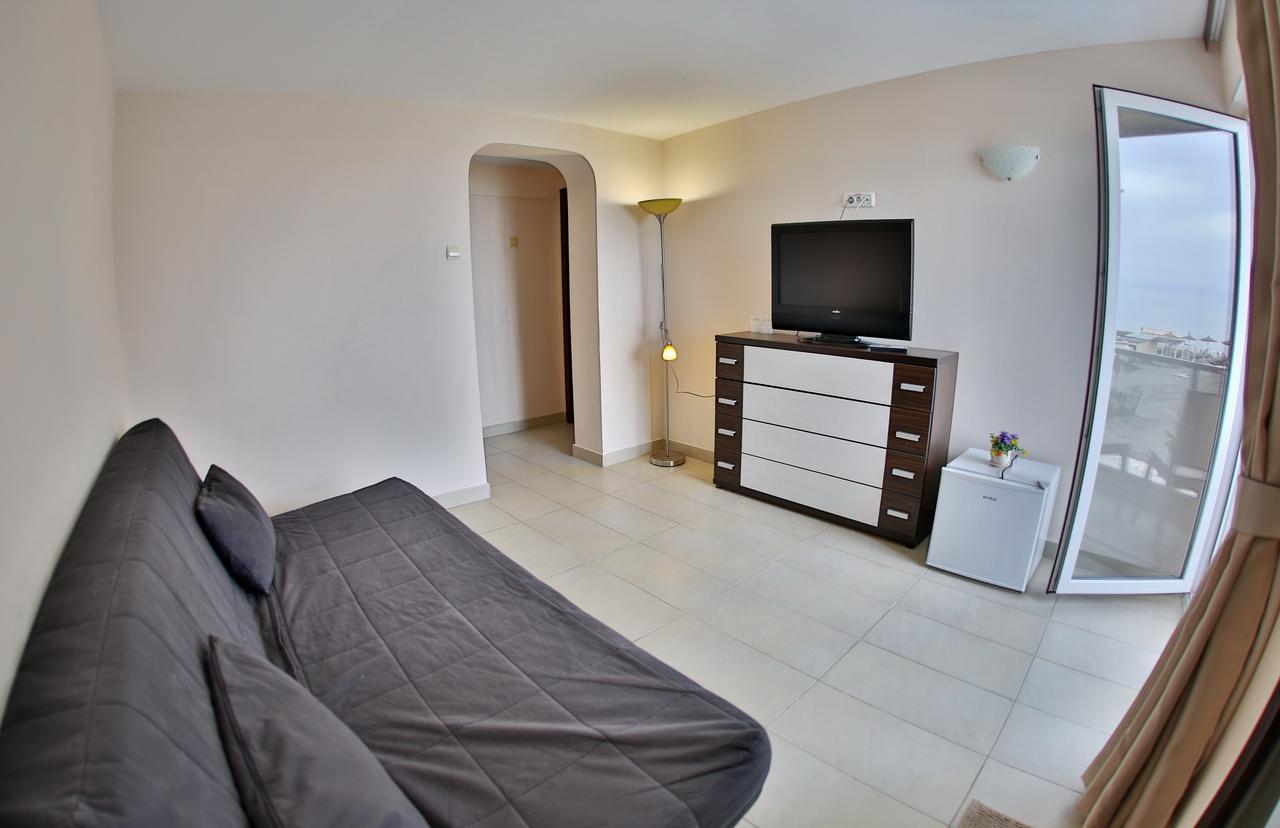 Jijo'S Hotel Mamaia Εξωτερικό φωτογραφία